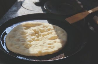Лепешка на сковороде